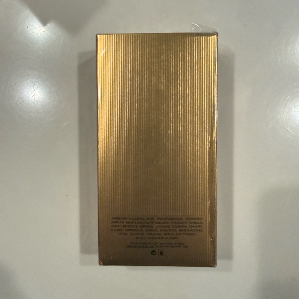 Tom Ford Black Orchid in Gold Packaging - Picture 3 of 4